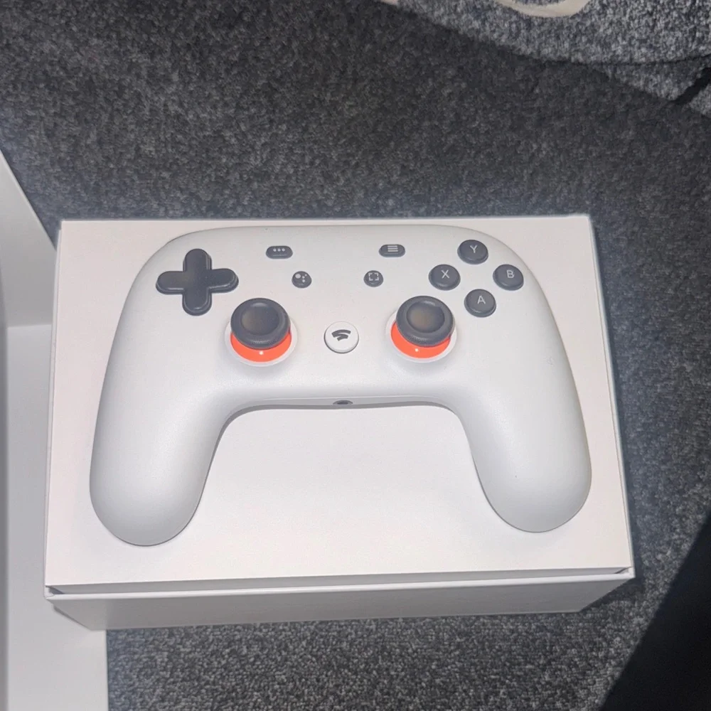 Google Stadia Premiere Edition Controller - White